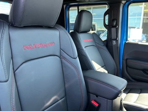 New 2026 Jeep Gladiator Rubicon AWD/4WD image 16