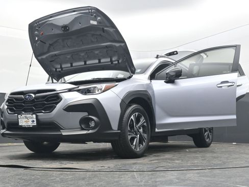 Used 2025 Subaru Crosstrek 2.0i Premium w/ Crosstrek Mirror Package image 42