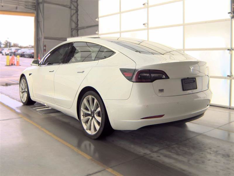 Used 2019 Tesla Model 3 Standard Range Plus RWD image 3