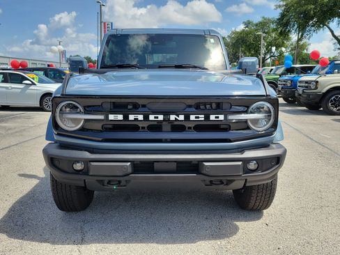 Certified 2025 Ford Bronco Outer Banks AWD/4WD image 2