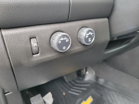 Used 2019 Chevrolet Colorado LT w/ Redline Special Edition image 21