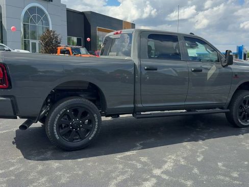 New 2026 RAM 2500 Tradesman AWD/4WD image 7