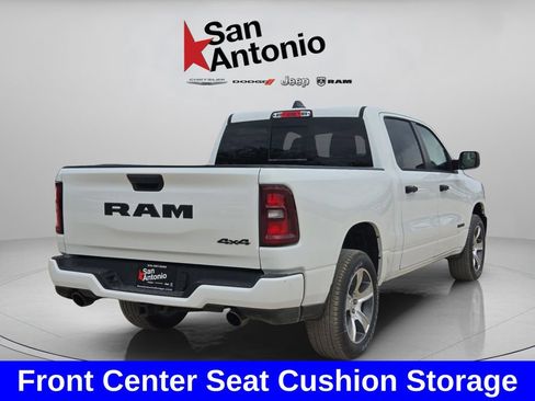 New 2026 RAM 1500 Express AWD/4WD image 15