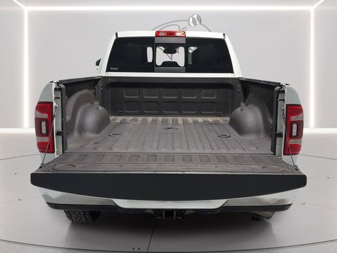 Used 2022 RAM 2500 Laramie AWD/4WD image 9