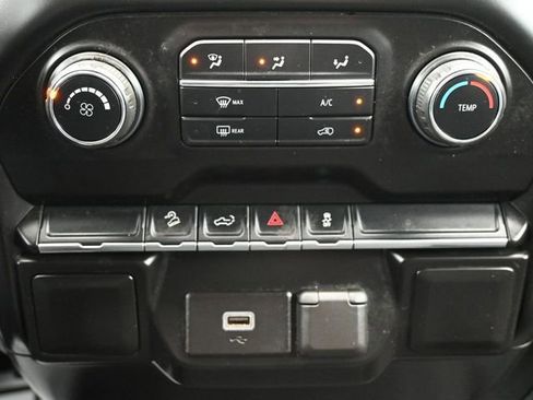 Used 2019 Chevrolet Silverado 1500 Custom Trail Boss w/ Custom Convenience Package image 41