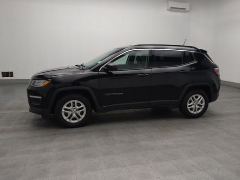 Used 2019 Jeep Compass Sport image 2