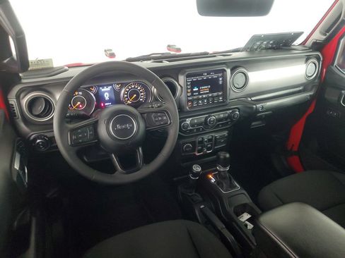 Used 2023 Jeep Gladiator Sport AWD/4WD image 15