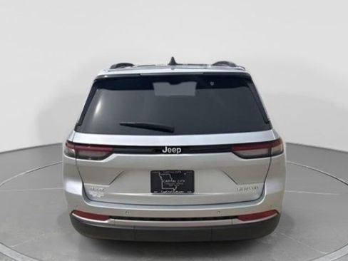New 2026 Jeep Grand Cherokee Limited AWD/4WD image 5
