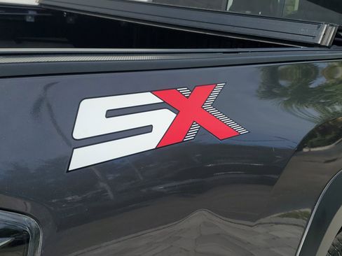 Used 2022 Toyota Tacoma SR image 7