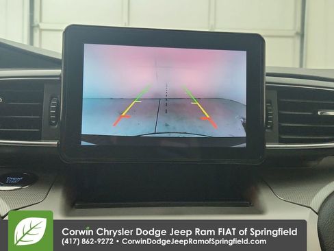 Used 2022 Ford Explorer XLT w/ Equipment Group 202A image 24