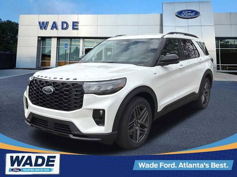 New 2026 Ford Explorer ST-Line w/ ST-Line Street Pack RWD image 1