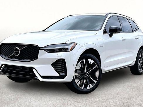 New 2026 Volvo XC60 T8 Plus w/ Protection Package Premier AWD/4WD image 2