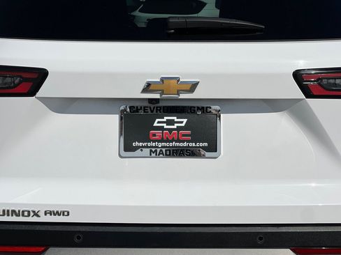 Used 2025 Chevrolet Equinox LT w/ Convenience Package II image 46