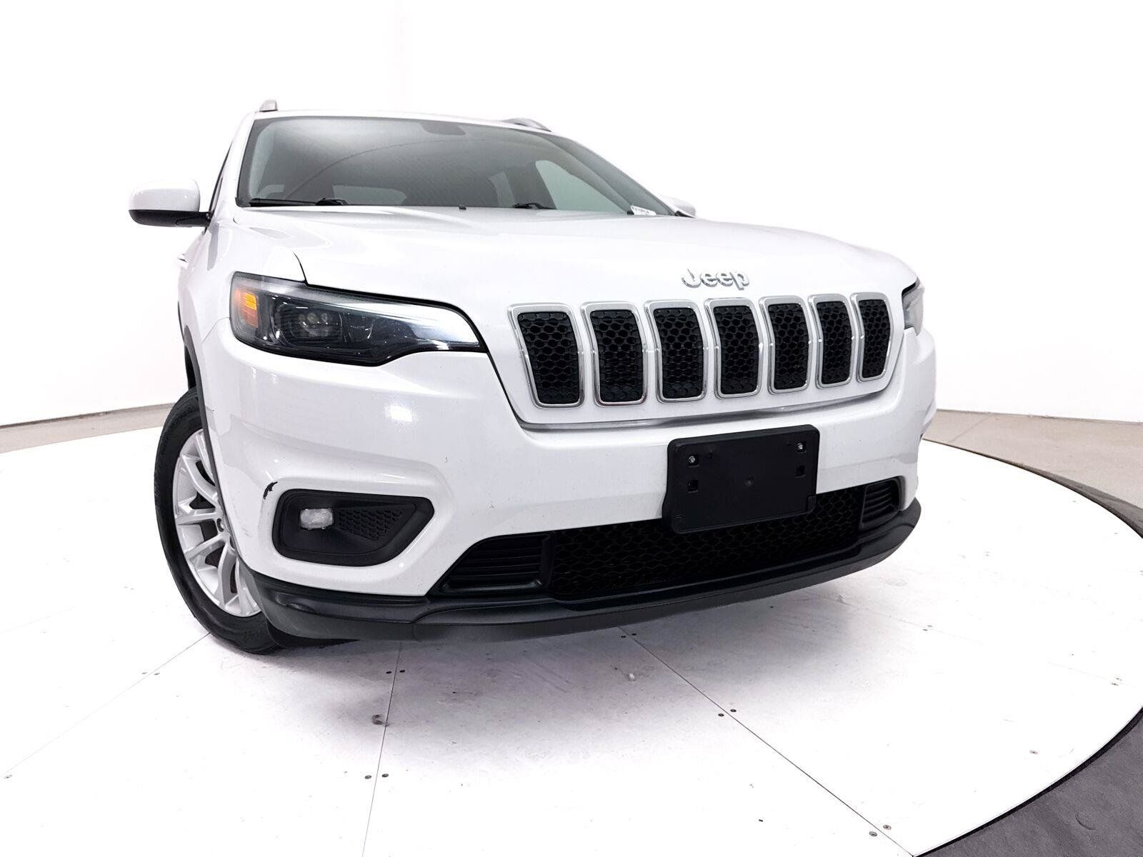 Used 2019 Jeep Cherokee Latitude w/ Popular Appearance Group FWD image 6