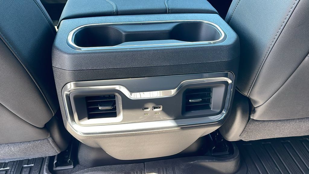 New 2026 GMC Sierra 1500 Elevation w/ Elevation Premium Package AWD/4WD image 16