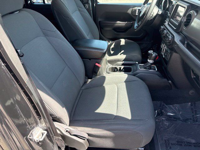 Certified 2021 Jeep Gladiator Sport AWD/4WD image 31