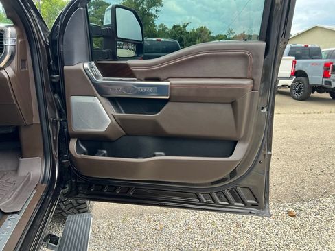 Used 2024 Ford F250 King Ranch w/ Chrome Package AWD/4WD image 21