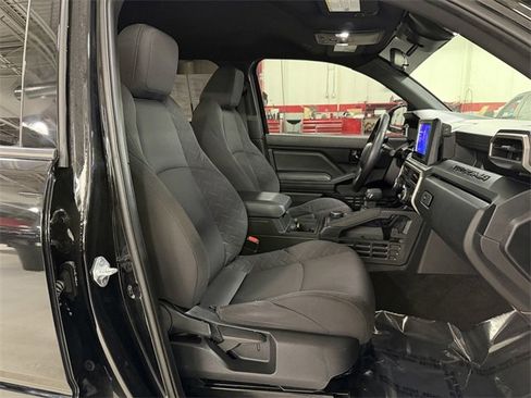 Used 2024 Toyota Tacoma SR image 19