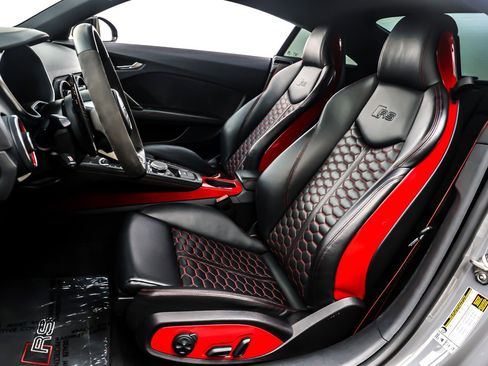 Used 2021 Audi TT RS image 8