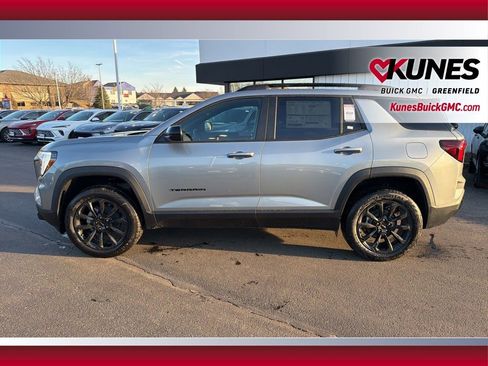 New 2026 GMC Terrain Elevation w/ Black Edition image 8