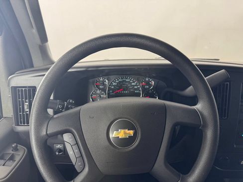 Used 2024 Chevrolet Express 3500 LT w/ LT Preferred Equipment Group RWD image 16