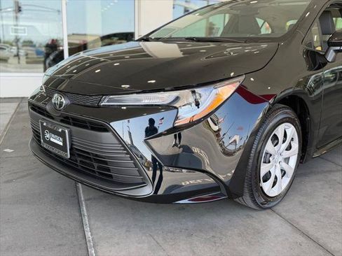 Certified 2026 Toyota Corolla LE FWD image 3