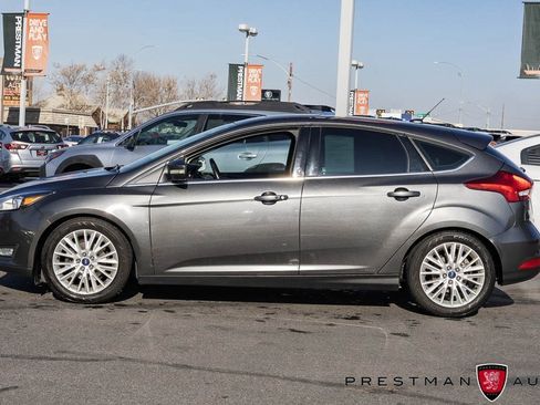 Used 2018 Ford Focus Titanium image 16
