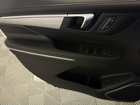 Used 2026 Buick Enclave Preferred FWD image 28