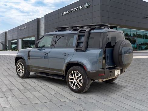 New 2026 Land Rover Defender 110 X-Dynamic SE AWD/4WD image 3