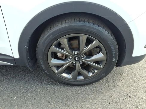 Used 2018 Hyundai Santa Fe Sport w/ 2.0T Ultimate Tech Package 05 image 9