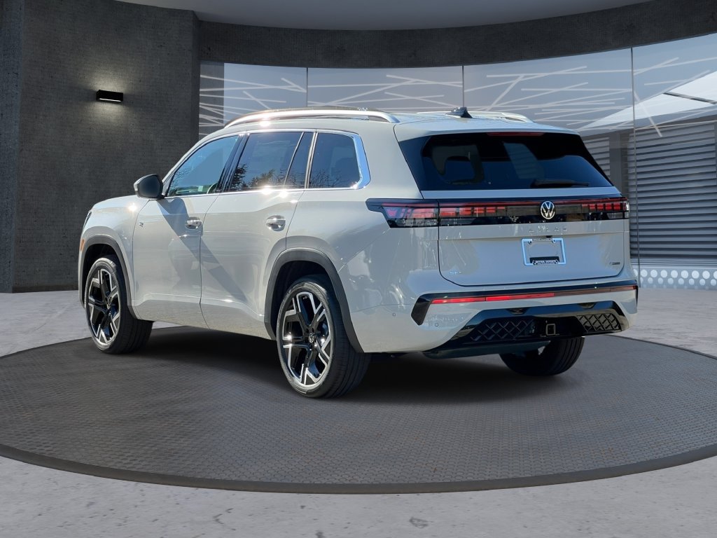 New 2027 Volkswagen Atlas SEL Premium R-Line AWD/4WD image 3