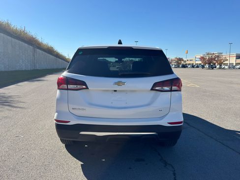 Used 2023 Chevrolet Equinox LT image 6