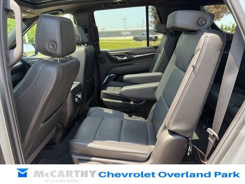 Used 2024 GMC Yukon Denali AWD/4WD image 46