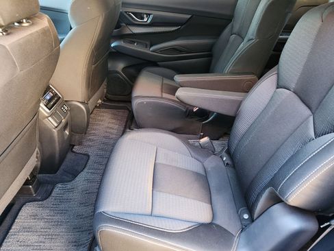 Used 2024 Subaru Ascent Premium w/ Convenience Package image 35