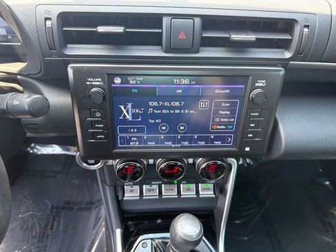 Used 2024 Toyota GR86 Premium RWD image 16