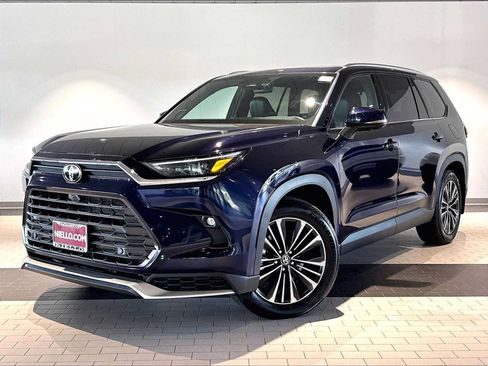 Used 2025 Toyota Grand Highlander AWD Hybrid image 1