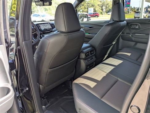 New 2026 Honda Ridgeline Black Edition image 36