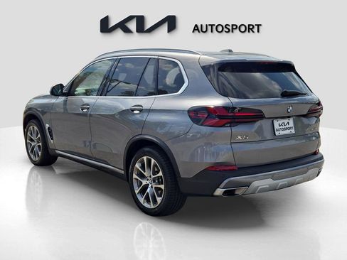 Used 2024 BMW X5 sDrive40i w/ Executive Package image 10