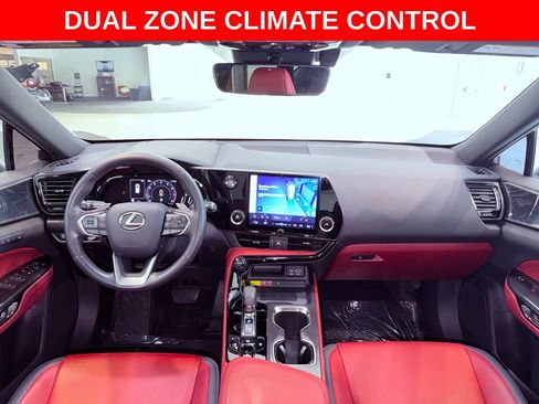 Used 2024 Lexus NX 250 FWD image 13