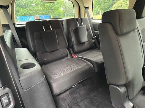 Used 2019 Ford Flex SE FWD image 26