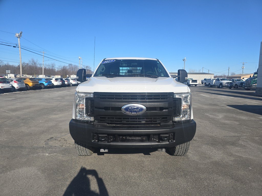 Used 2017 Ford F250 XL w/ Power Equipment Group AWD/4WD image 2
