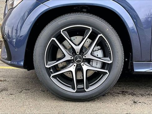 New 2026 Mercedes-Benz GLE 53 AMG 4MATIC Coupe image 12