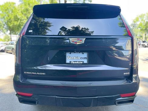 Used 2022 Cadillac Escalade Sport Platinum AWD/4WD image 5