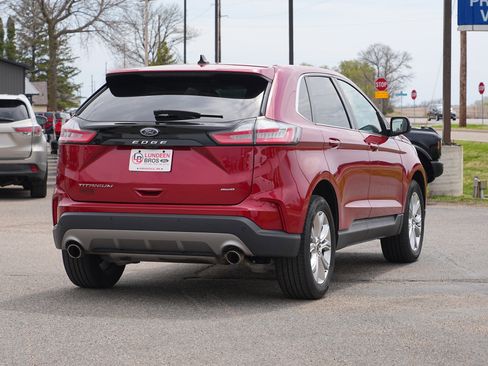 Used 2024 Ford Edge Titanium AWD/4WD image 3