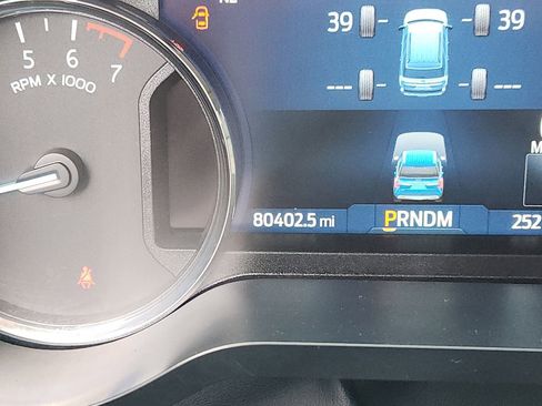 Used 2023 Ford Expedition Limited image 36