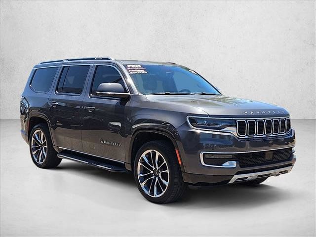 Used 2022 Jeep Wagoneer Series II w/ Premium Group I AWD/4WD image 3