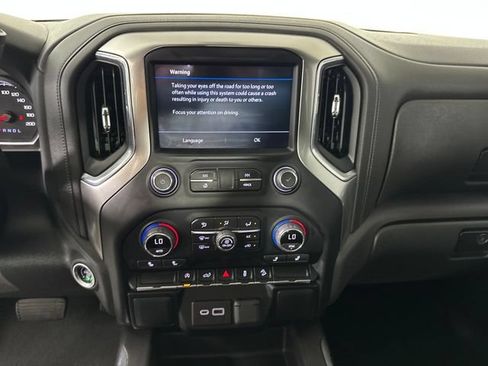 Used 2022 Chevrolet Silverado 1500 RST w/ Z71 Off-Road Package AWD/4WD image 23