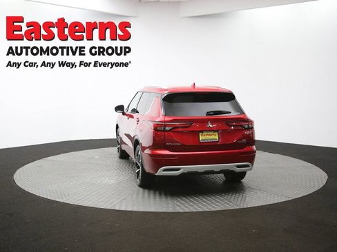 Used 2023 Mitsubishi Outlander SEL image 66