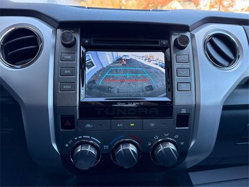 Used 2018 Toyota Tundra SR5 image 31