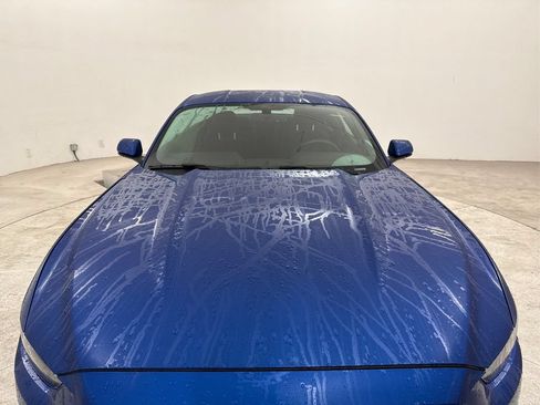 Used 2017 Ford Mustang Coupe RWD image 17